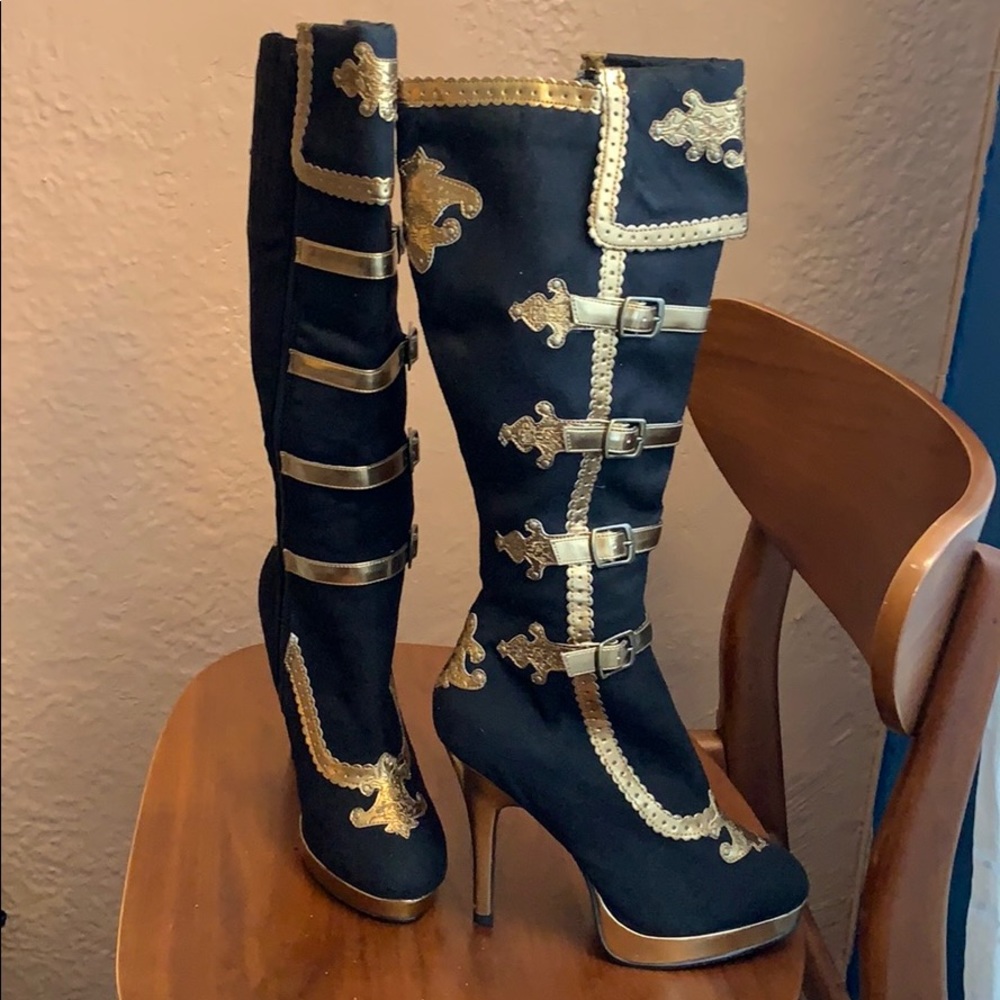 Funtasma Black Circus Boots size 8